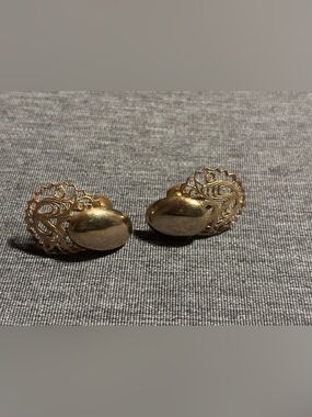 Vintage Filligree Screwback Earrings-1940s